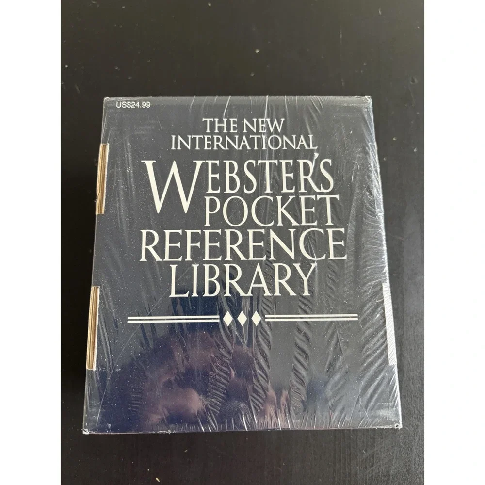 Websters New Pocket Reference Library First Aid Dictionary Thesaurus 5 Book Set